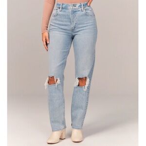 Abercrombie & Fitch Ultra High Rise Double Knee Destroy 90s Straight Jean